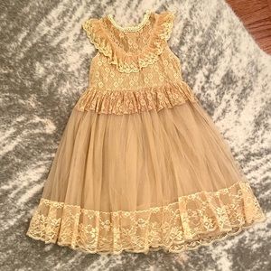 Girls Tulle/Lace Dress